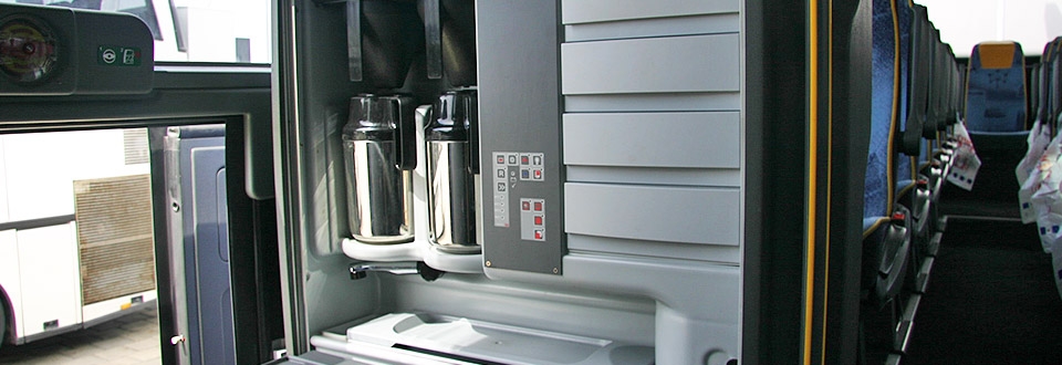 62/63 persoons touringcar afbeelding